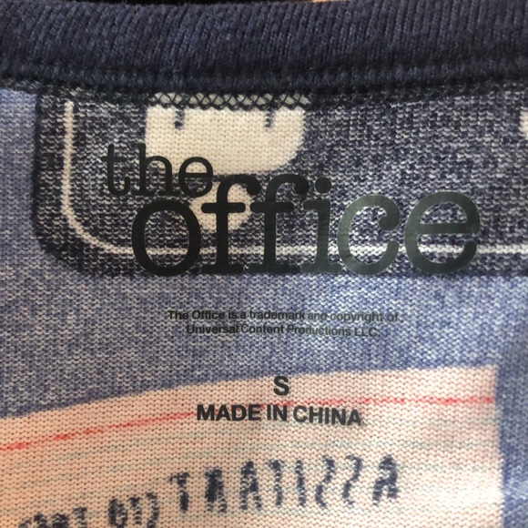 THE OFFICE LIGHTWEIGHT SWEATER TOP • DUNDER MIFFLIN LOGOS • Sz S - Picture 9 of 12